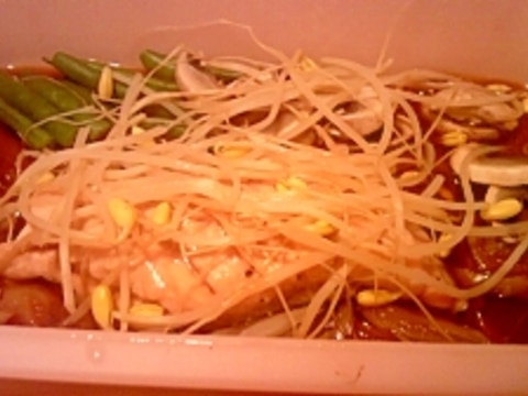 シリコンスチーマーで鮭のホイル焼き風